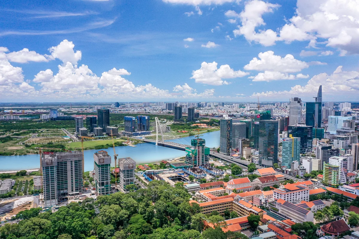 Khu vực trung tâm quận 1, TP HCM quy tụ nhiều tòa nhà văn phòng hạng A